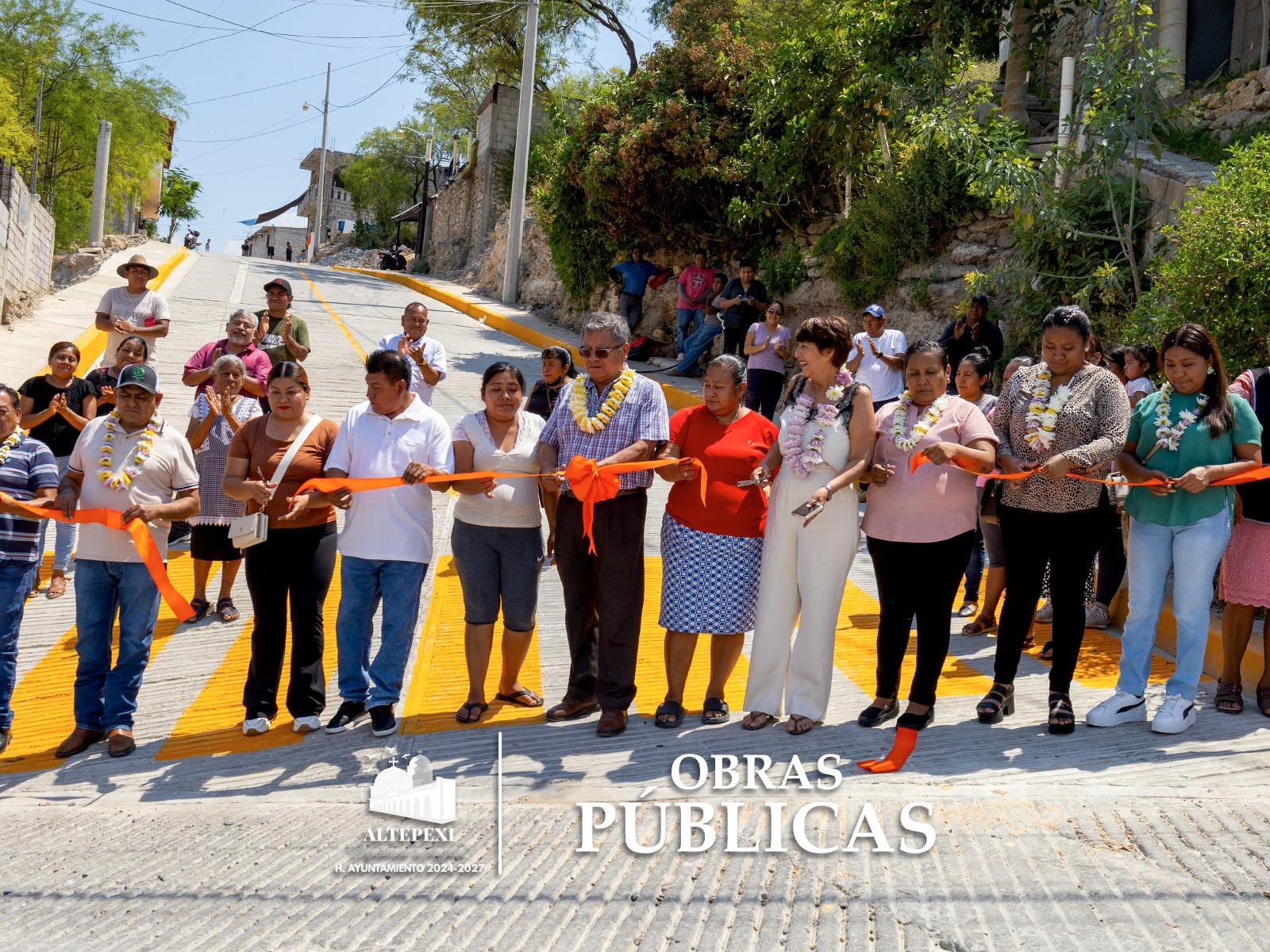 Inauguración de obra en la Calle Guadalupe